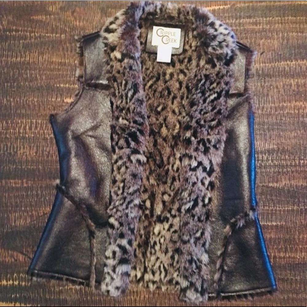 Fur vest